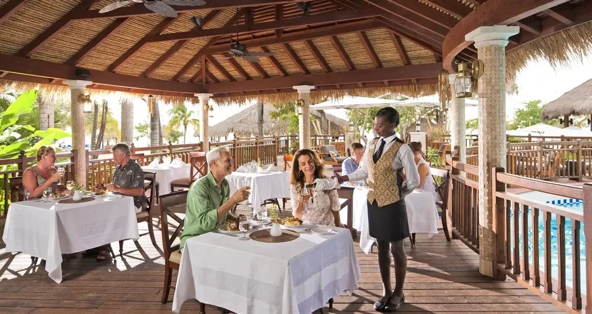 Beaches_Resorts_Negril_restaurant_112164a555.webp