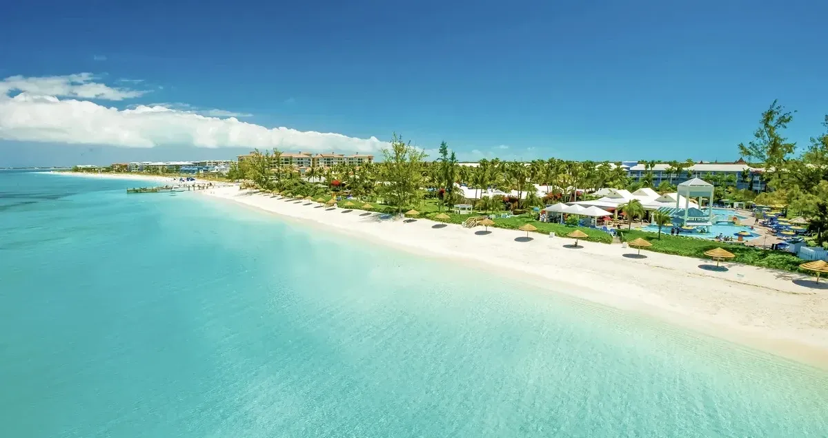 Beaches_Resorts_Turks_Caicos_grace_bay_beach_4_a992076dda.webp