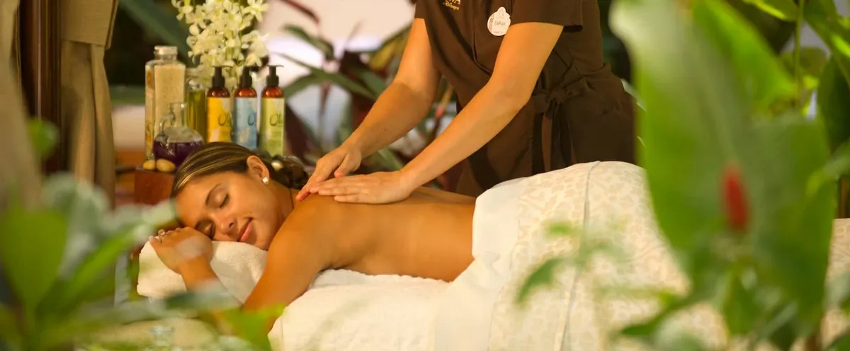 Disney_Aulani_spa_massage_32dc0d2a3f.webp