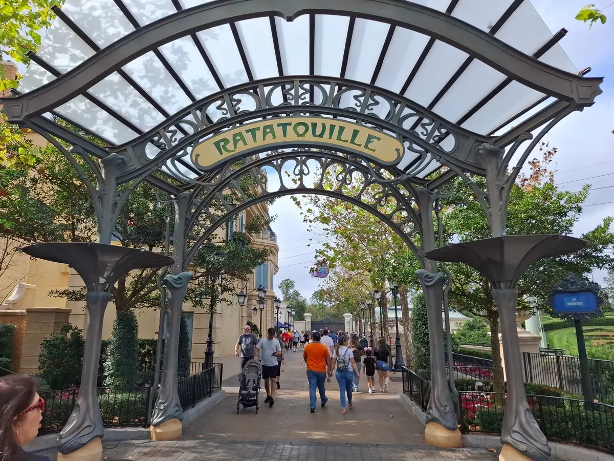Epcot_Ratatouille_entrance_238a5e987a.webp