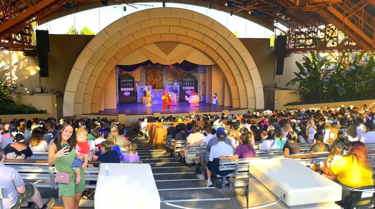 Hollywood_Studios_Beauty_and_the_Beast_show_2_43d6a20b7b.webp