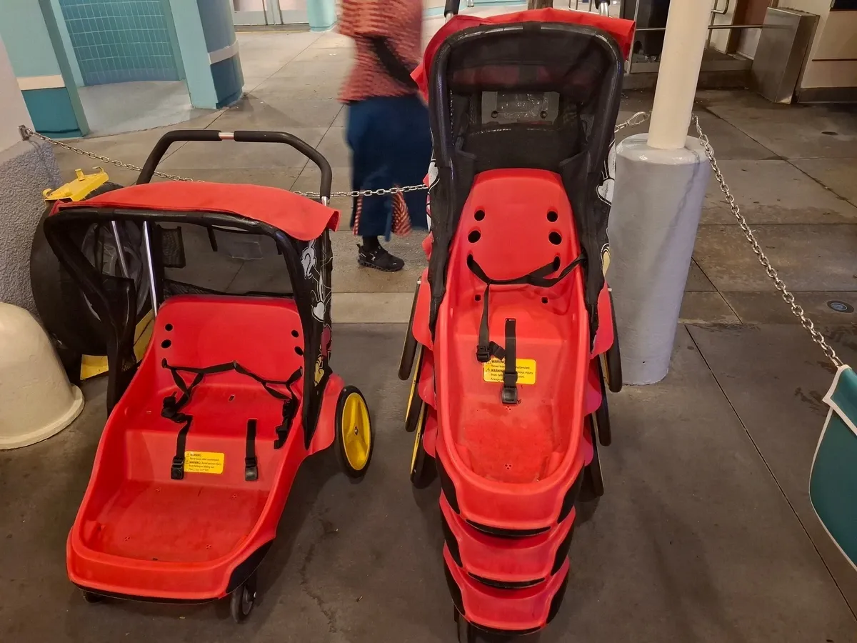 Hollywood_Studios_Disney_strollers_06f8efd573-1.webp