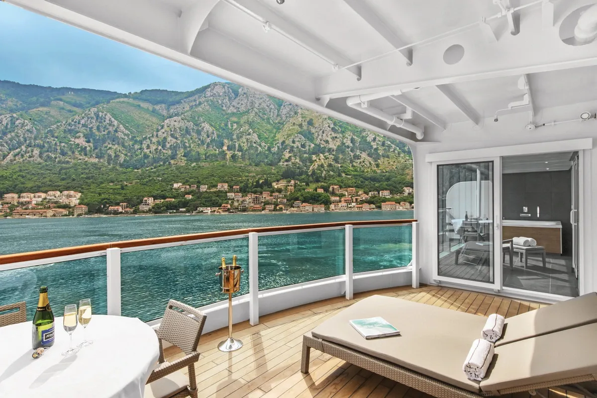 Seabourn_Cruise_Line_Veranda_5ac40f2c82.webp